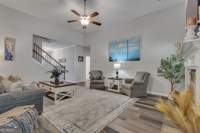 210 Southridge, Senoia, GA 30276