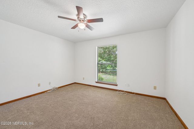 786 SWISS OAKS Court, St. Johns, FL 32259