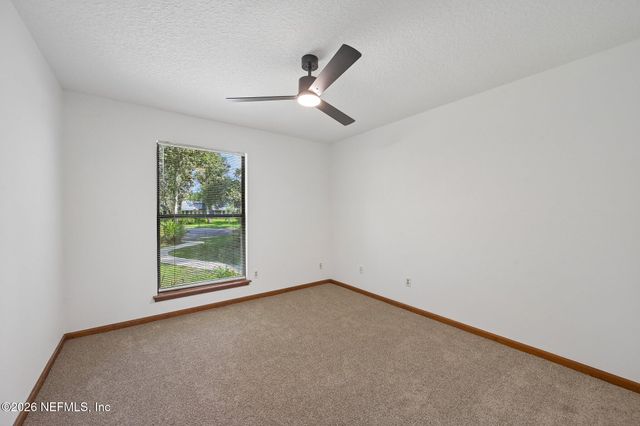 786 SWISS OAKS Court, St. Johns, FL 32259