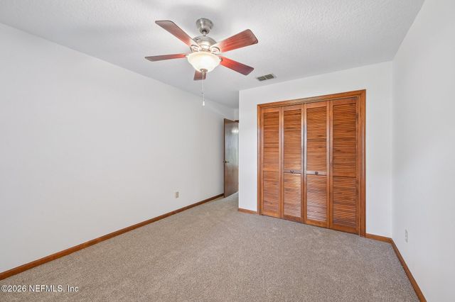 786 SWISS OAKS Court, St. Johns, FL 32259