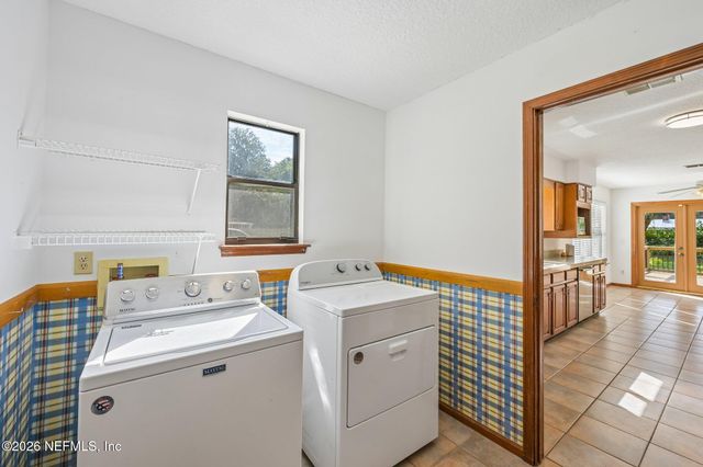 786 SWISS OAKS Court, St. Johns, FL 32259