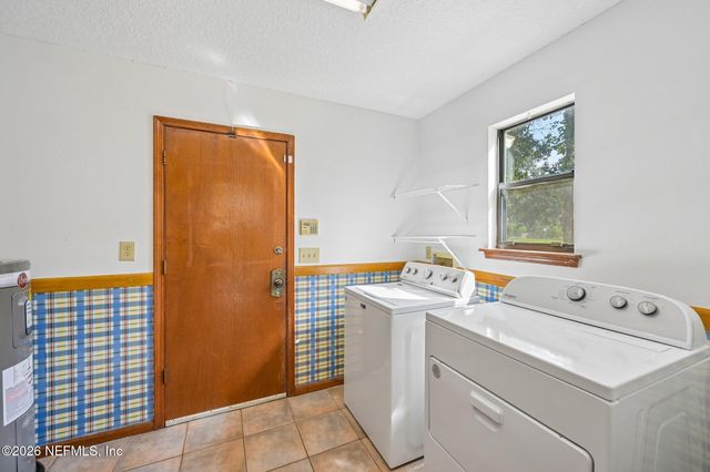 786 SWISS OAKS Court, St. Johns, FL 32259