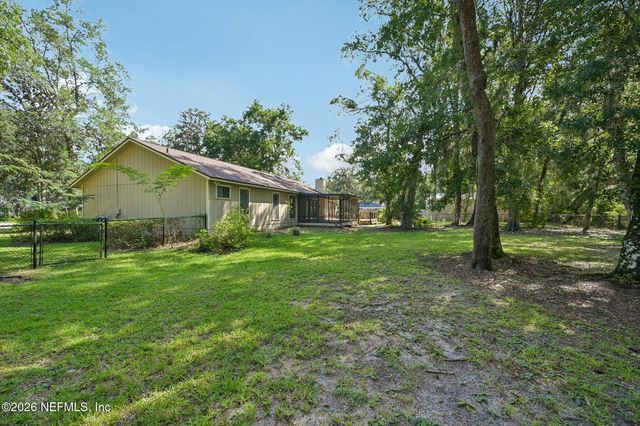 786 SWISS OAKS Court, St. Johns, FL 32259