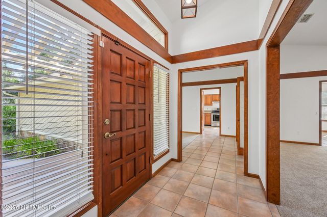 786 SWISS OAKS Court, St. Johns, FL 32259