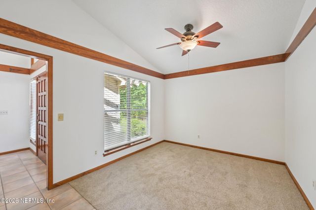 786 SWISS OAKS Court, St. Johns, FL 32259