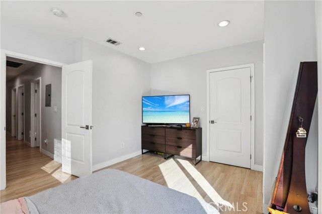 2806 Cudahy Street, Huntington Park, CA 90255