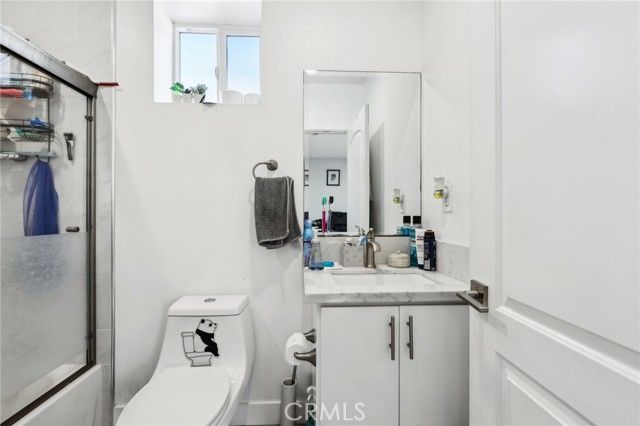 2806 Cudahy Street, Huntington Park, CA 90255