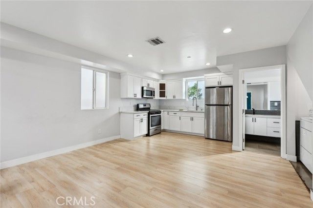 2806 Cudahy Street, Huntington Park, CA 90255