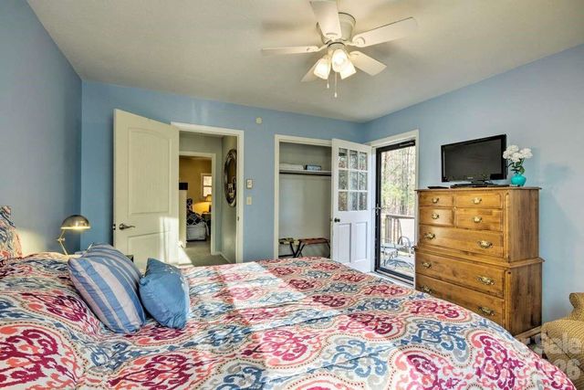 95 Walker Cove Road, Black Mountain, NC 28711