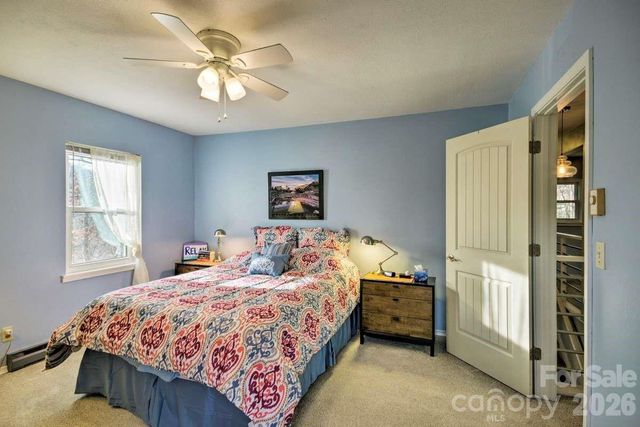 95 Walker Cove Road, Black Mountain, NC 28711