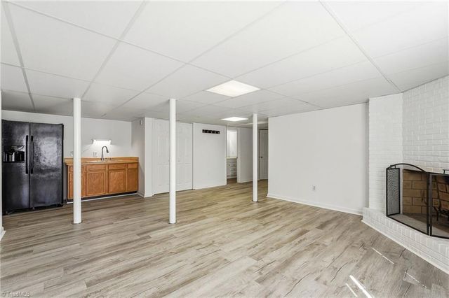 2760 Edinberg Drive, Winston-salem, NC 27103