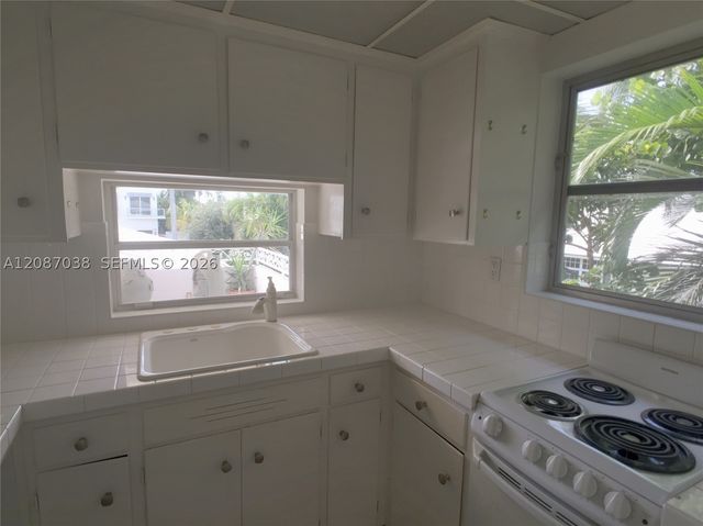 1025 Langer Way 5, Delray Beach, FL 33483