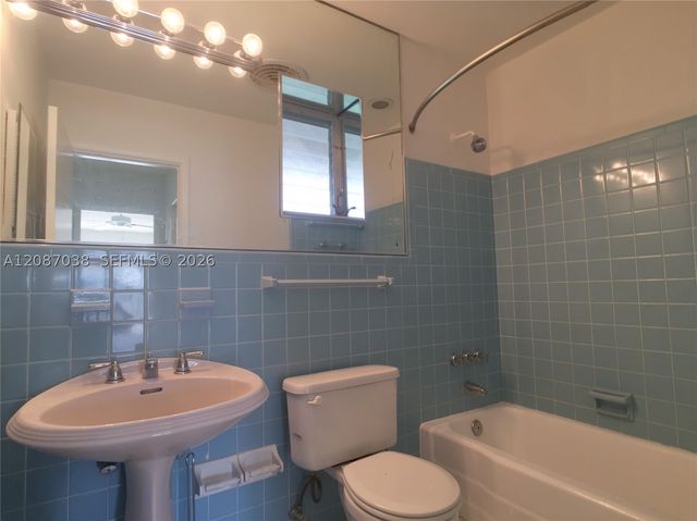 1025 Langer Way 5, Delray Beach, FL 33483