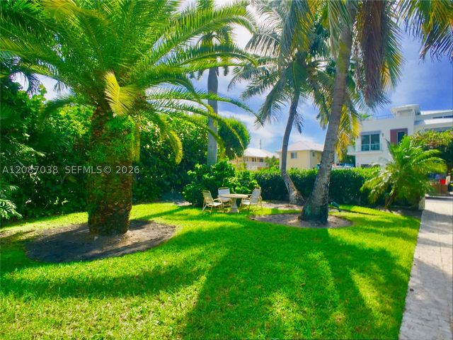 1025 Langer Way 5, Delray Beach, FL 33483