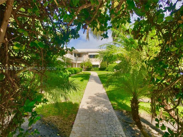 1025 Langer Way 5, Delray Beach, FL 33483