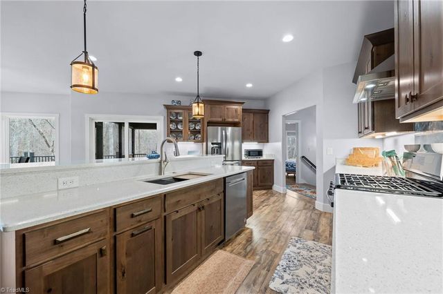 7351 Hidden View Drive, Oak Ridge, NC 27310