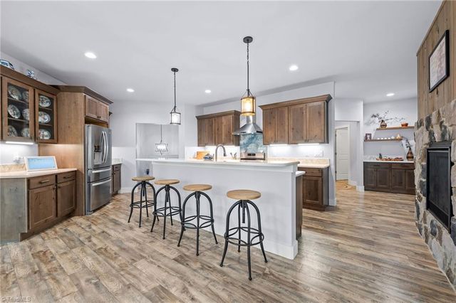 7351 Hidden View Drive, Oak Ridge, NC 27310