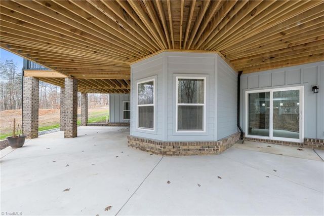 7351 Hidden View Drive, Oak Ridge, NC 27310