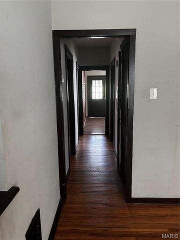 4319 S 38th Street, St Louis, MO 63116