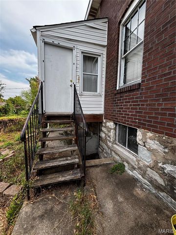 4319 S 38th Street, St Louis, MO 63116