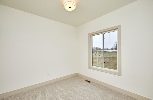 107 Golf View Drive, Osceola, IA 50213