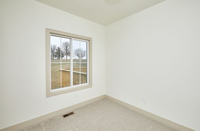 107 Golf View Drive, Osceola, IA 50213