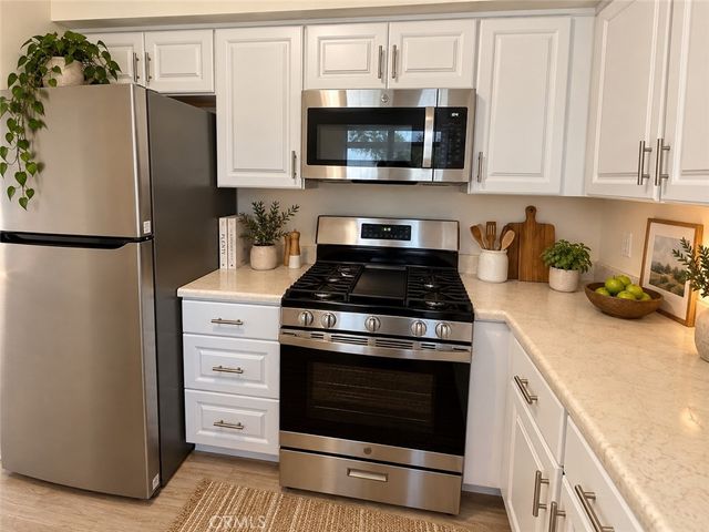 9385 Mesa Verde E, Montclair, CA 91763