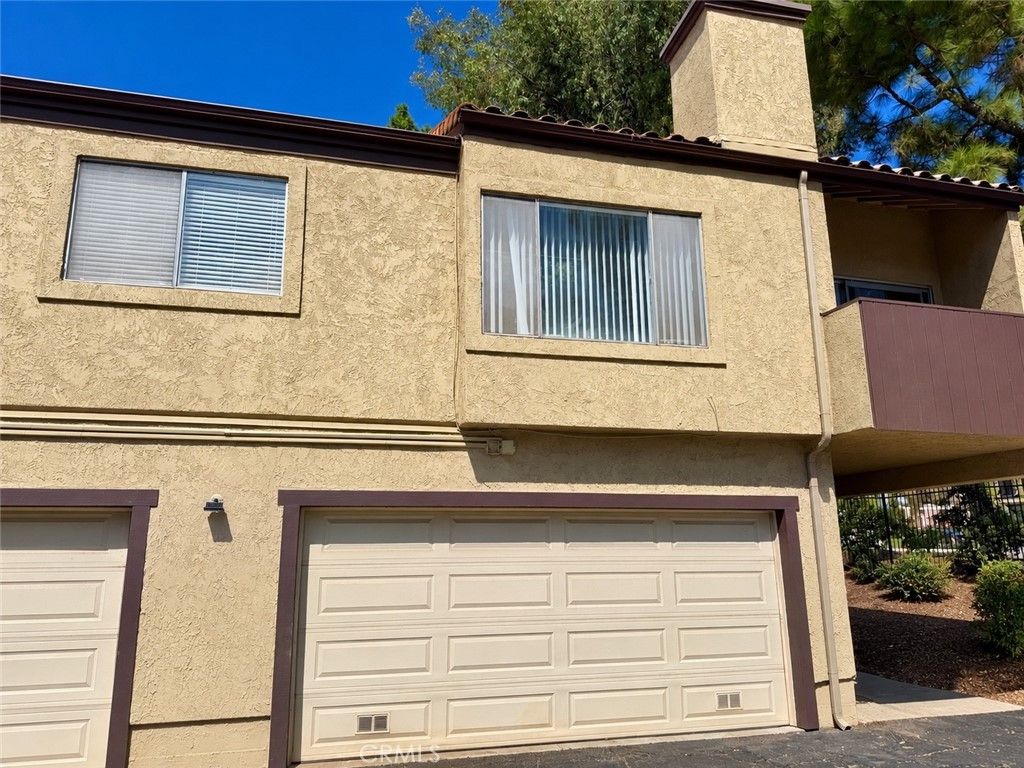 9385 Mesa Verde E, Montclair, CA 91763