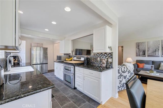 1142 W Ash, Fullerton, CA 92833