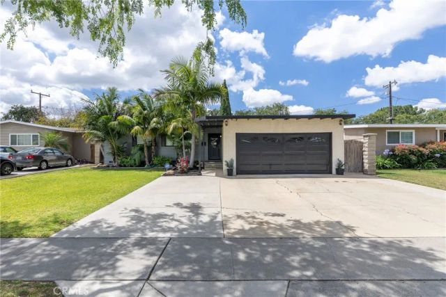 1142 W Ash, Fullerton, CA 92833