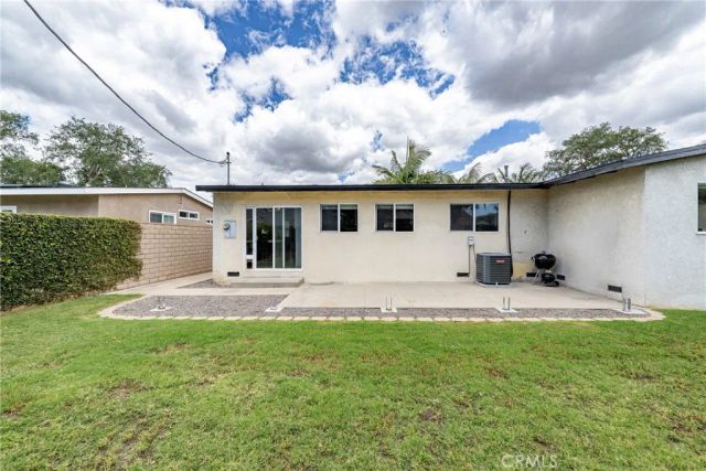 1142 W Ash, Fullerton, CA 92833