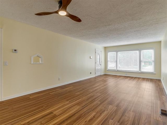 1151 NW 92nd Street, Oklahoma City, OK 73114