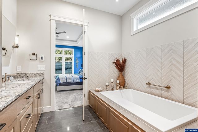 337 Kurth Meadow SE Av, Salem, OR 97306