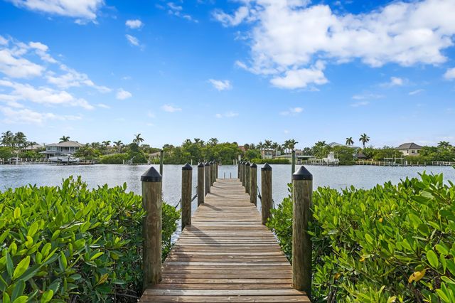 3545 S Ocean Boulevard 405, South Palm Beach, FL 33480