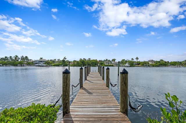 3545 S Ocean Boulevard 405, South Palm Beach, FL 33480