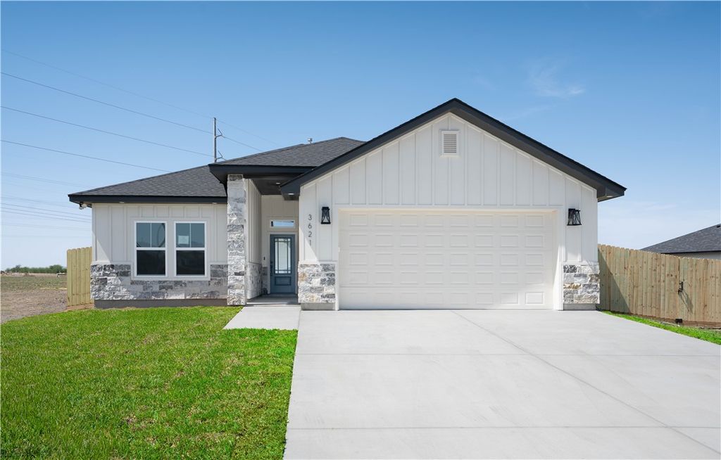 3621 Perry, Corpus Christi, TX 78410