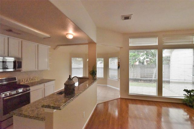 1210 Ivory Meadow Lane, Sugar Land, TX 77479