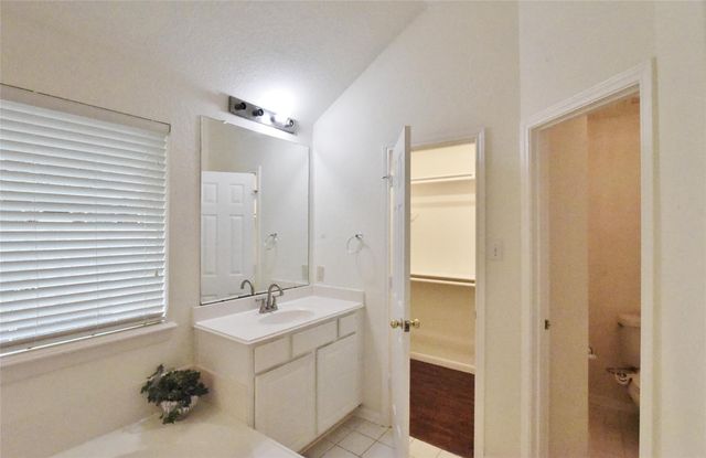 1210 Ivory Meadow Lane, Sugar Land, TX 77479