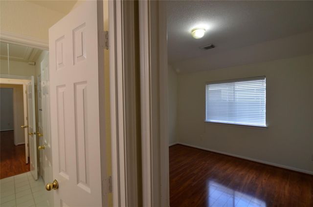 1210 Ivory Meadow Lane, Sugar Land, TX 77479