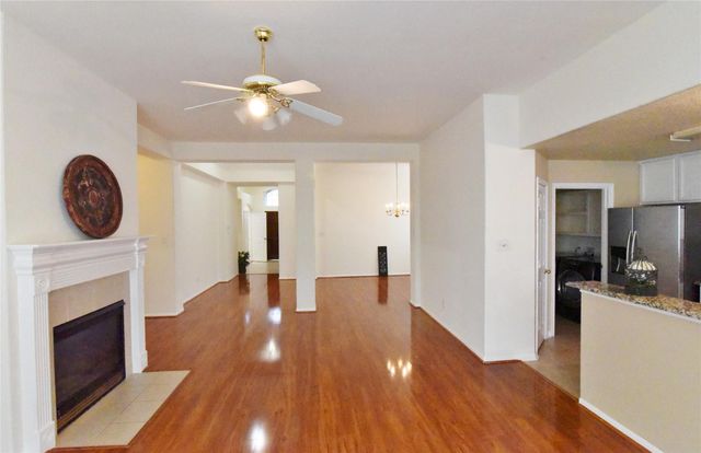1210 Ivory Meadow Lane, Sugar Land, TX 77479