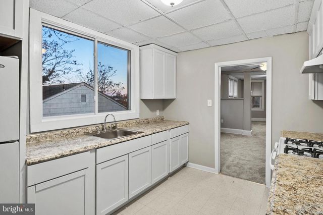 2914 BAYONNE AVE, Baltimore, MD 21214