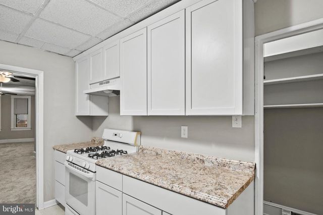 2914 BAYONNE AVE, Baltimore, MD 21214