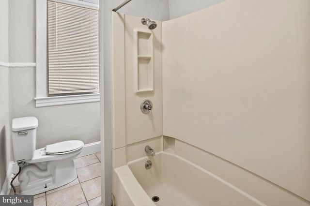 2914 BAYONNE AVE, Baltimore, MD 21214