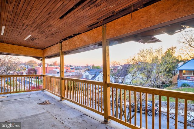 2914 BAYONNE AVE, Baltimore, MD 21214