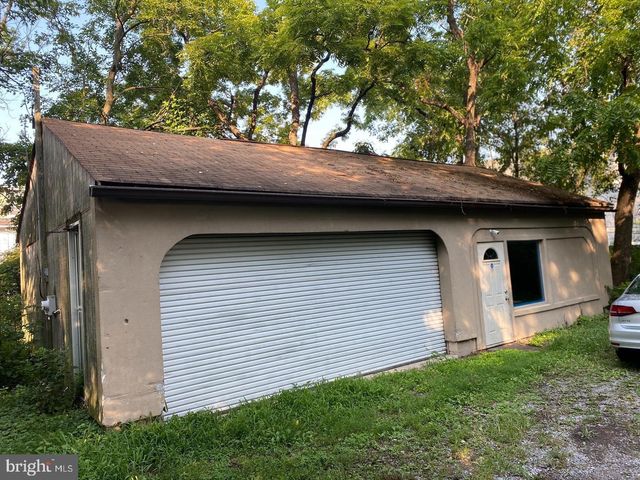 2914 BAYONNE AVE, Baltimore, MD 21214