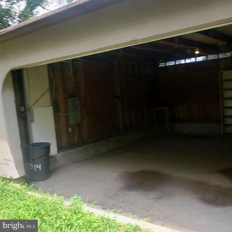 2914 BAYONNE AVE, Baltimore, MD 21214