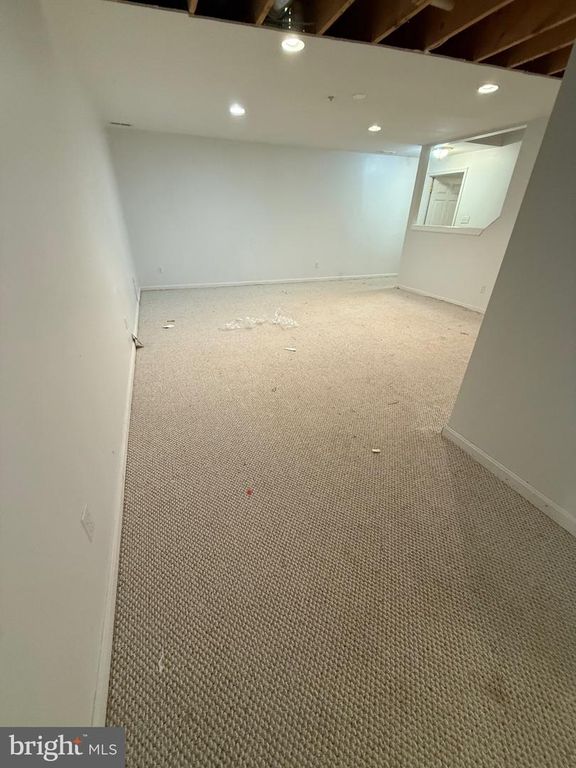 Image 47 of property listing at 16101 ALLENGLEN CT, Bowie, MD 20716