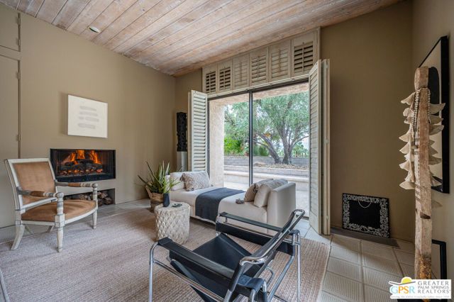 601 W Stevens Road, Palm Springs, CA 92262