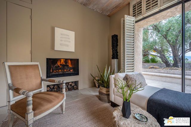 601 W Stevens Road, Palm Springs, CA 92262