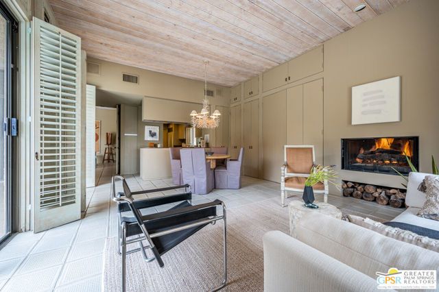 601 W Stevens Road, Palm Springs, CA 92262